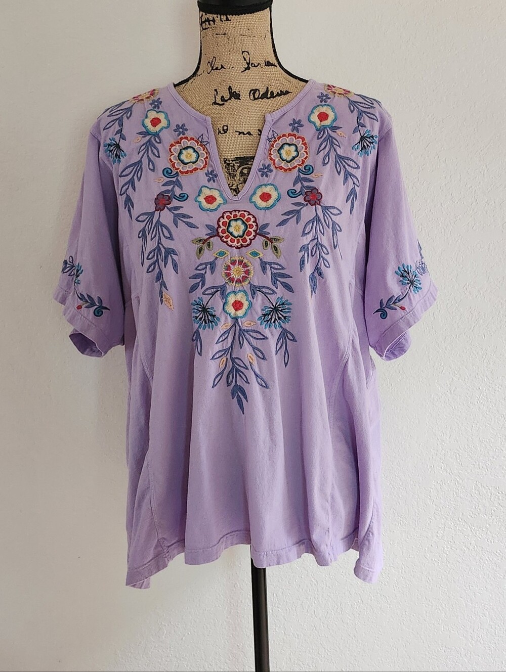 Johnny Was 100% Cotton Embroidered T-shirt Top